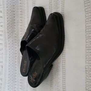 Mudd brown faux leather embroidered slip on mules, 2" block heel, women'…